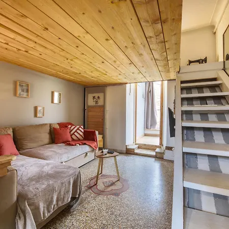 La Nimoise Avec Clim Apartment