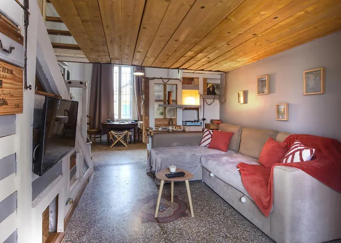 La Nimoise Avec Clim * Nîmes