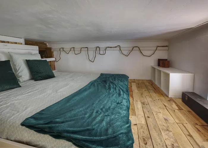 La Nimoise Avec Clim Nîmes