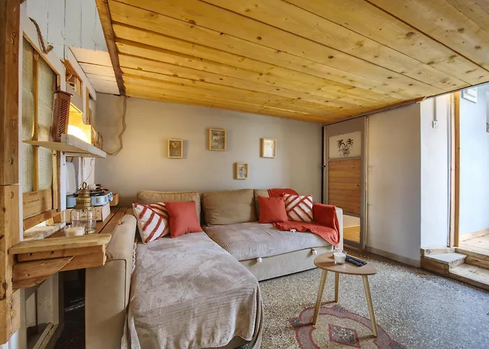 La Nimoise Avec Clim Apartamento *