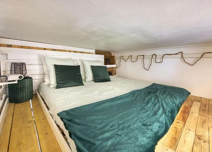 La Nimoise Avec Clim Apartamento